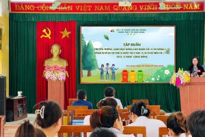 Trung tâm Y tế Cẩm Giàng tập huấn Nâng cao năng lực, giảm thiểu chất thải nhựa, bảo vệ môi trường và sức khỏe cộng đồng